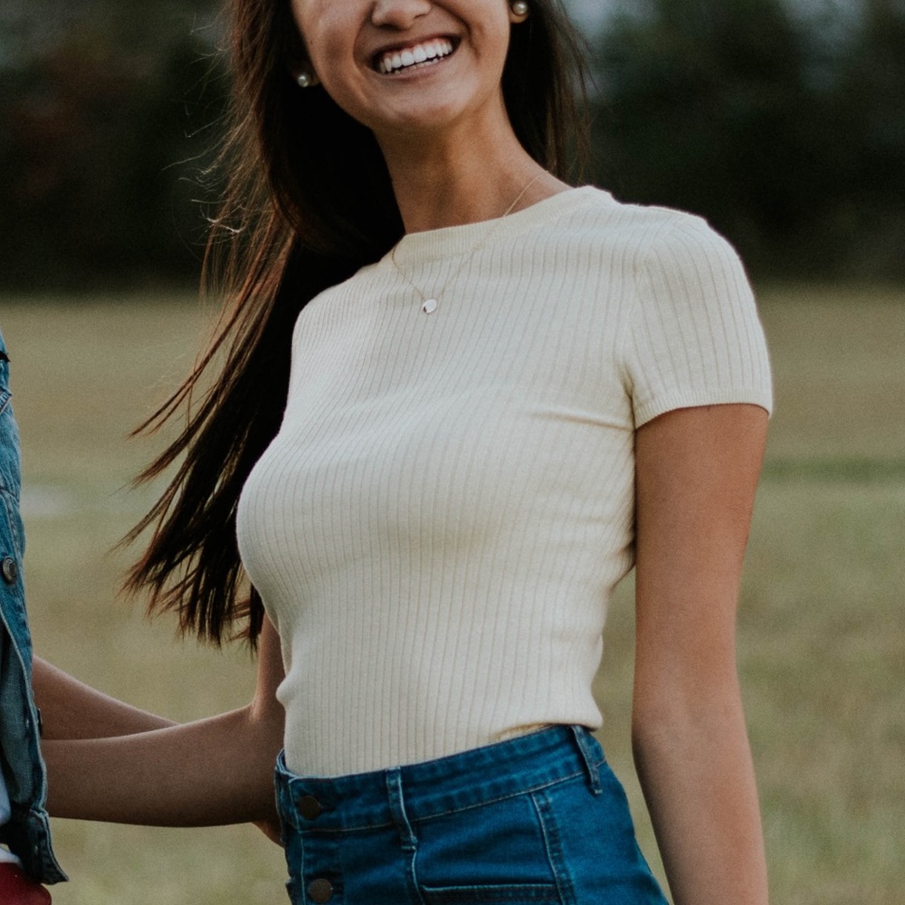 Light Yellow Ribbed Tee - Picture 5 of 5